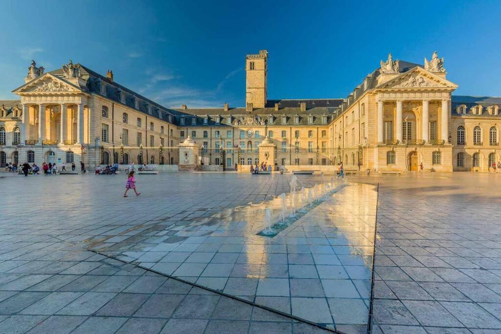 Le Jade : Au Coeur Du Centre Historique Apartment Dijon Ngoại thất bức ảnh